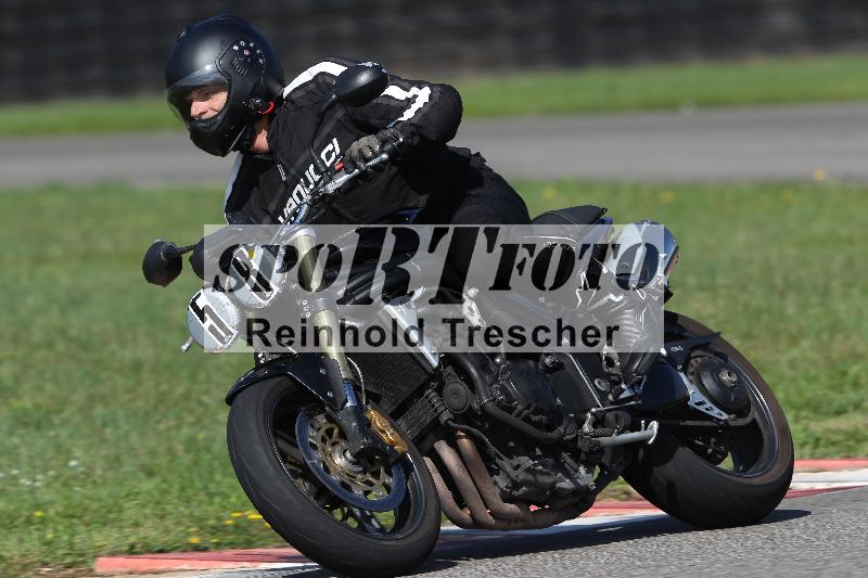 /Archiv-2022/59 31.08.2022 FM Mannhard ADR/Gruppe Mototrend/58